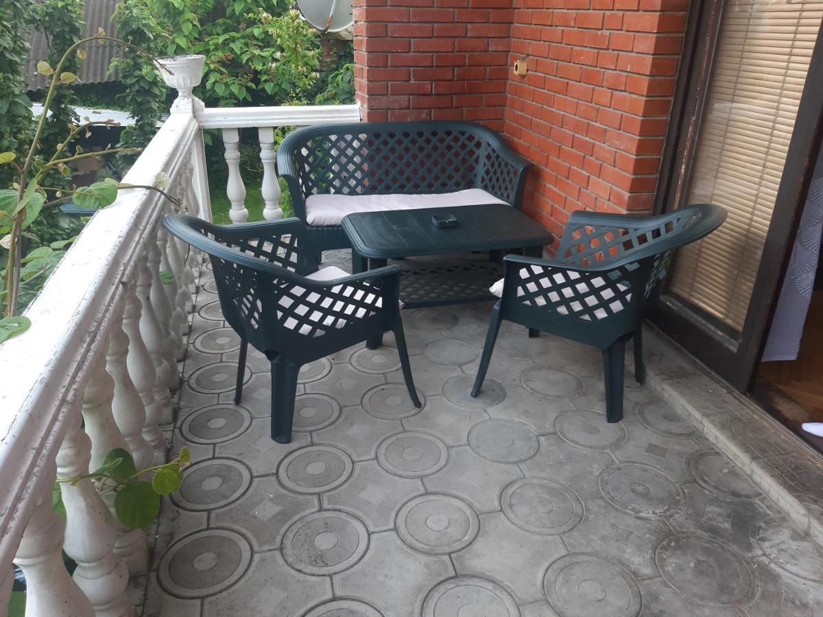 Vila Mir Пирот Экстерьер фото