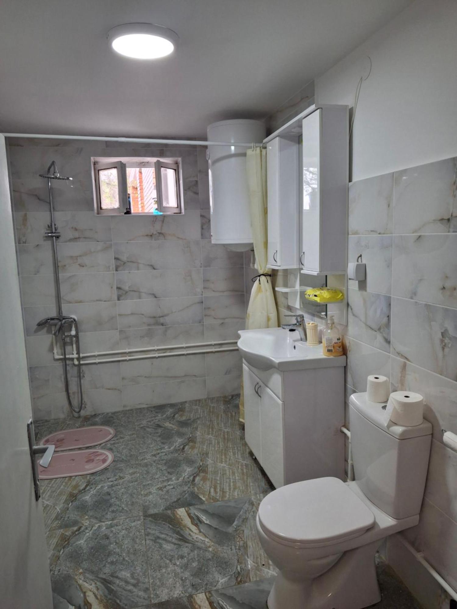 Vila Mir Пирот Экстерьер фото